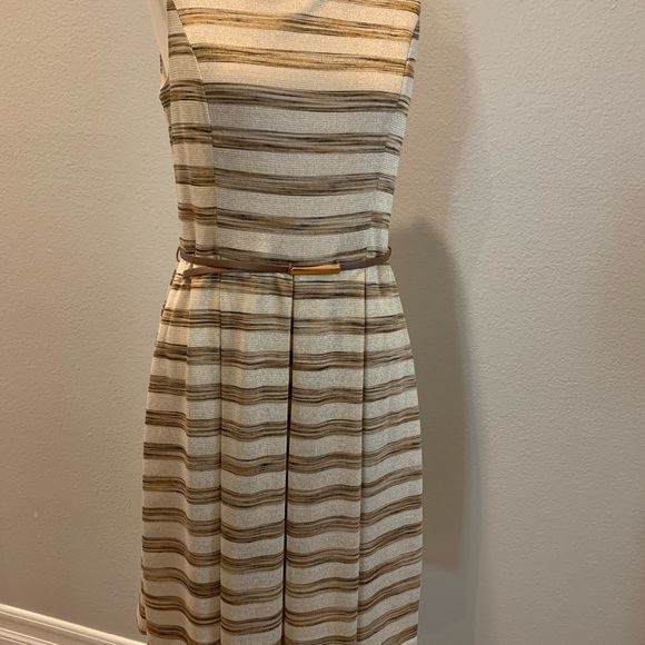 Stylish “Muse” women dress. Size 10 - Picture 1 of 4